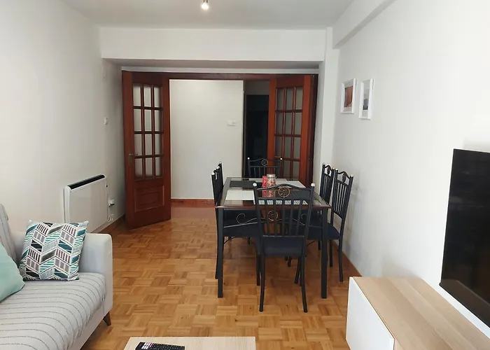 Arena, Con Aparcamiento Χιχόν